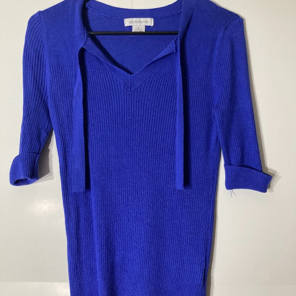 3/$20 Liz Claiborne blue sweater size S